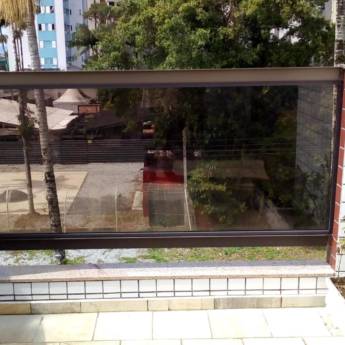 Comprar o produto de Envidraçamento de sacada em Vidraçarias em Matinhos, PR por Solutudo