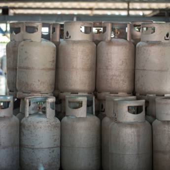 Comprar o produto de Botijão de Gás em Gás em Trindade, GO por Solutudo
