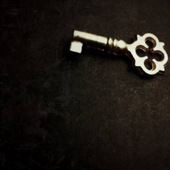 Comprar o produto de Cópias de chaves tetras e simples em Chaveiros em Toledo, PR por Solutudo