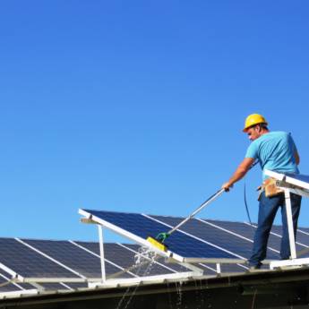 Comprar o produto de limpeza de Placa Solar em Limpeza de Placas Solares - Painéis Solares em Gurupi, TO por Solutudo