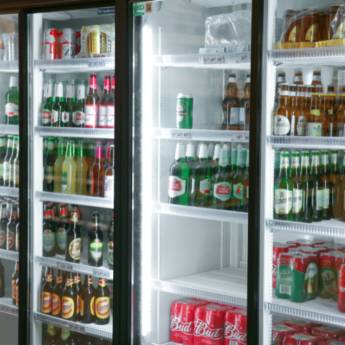 Comprar o produto de Manutenção de geladeiras comerciais  em Refrigeração - Assistência Técnica em Betim, MG por Solutudo