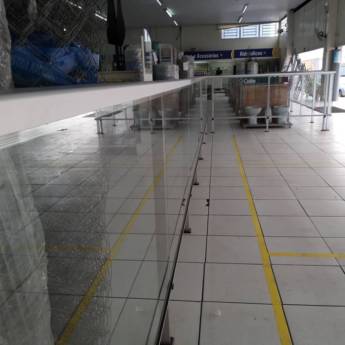Comprar o produto de Guarda-Corpo em Vidraçaria em Divinópolis, MG por Solutudo