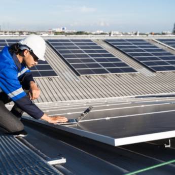 Comprar o produto de Energia Solar para Comércio: Reduza Custos e Impulsione Seu Negócio em Montes Claros em Energia Solar em Montes Claros, MG por Solutudo