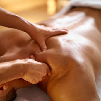 Comprar o produto de Massagem relaxante  em Massagem em Botucatu, SP por Solutudo