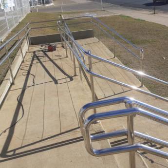 Comprar o produto de Produtos em inox em Bauru em Serralheria em Bauru, SP por Solutudo