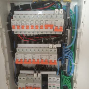 Comprar o produto de Eletricista em Serra  em Eletricistas em Serra, ES por Solutudo