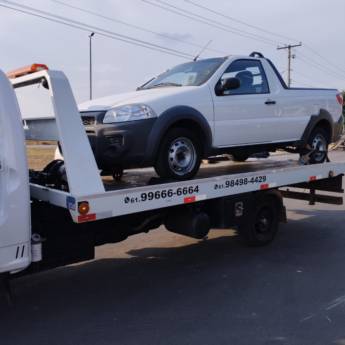 Comprar o produto de Reboque de veículos em Guinchos em Santo Antônio do Descoberto, GO por Solutudo