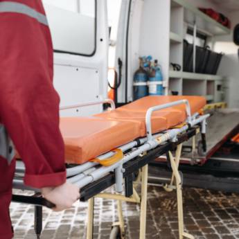 Comprar o produto de Ambulância para Alta Hospitalar em Ambulâncias em Goiânia, GO por Solutudo