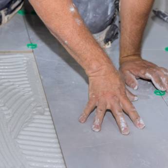 Comprar o produto de Adesivo Plástico em Impermeabilizantes em São Paulo, SP por Solutudo