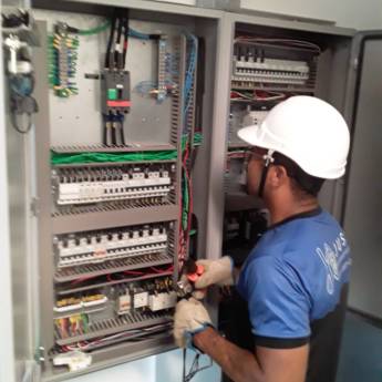 Comprar o produto de Instalação e manutenção elétrica em Eletricistas pela empresa Juseg - Elétrica e Segurança Eletrônica em Cataguases, MG por Solutudo