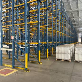 Comprar o produto de Drive in  em Montagem de estruturas metálicas em Colombo, PR por Solutudo