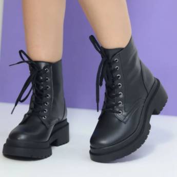 Comprar o produto de Bota feminina em Calçados Femininos em São Paulo, SP por Solutudo