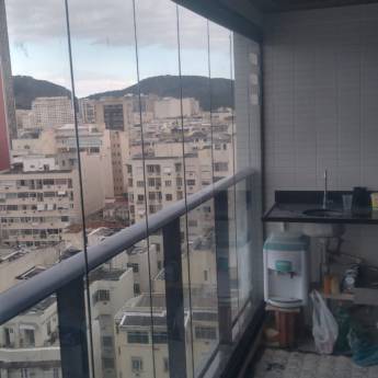 Comprar o produto de Especialista em cortina de vidro e persianas em Cortinas em Rio de Janeiro, RJ por Solutudo