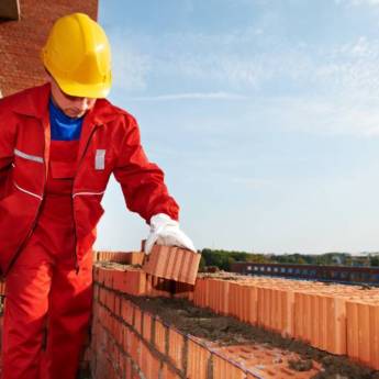 Comprar o produto de Pedreiro em Rio de Janeiro em Construtores - Pedreiros em Rio de Janeiro, RJ por Solutudo