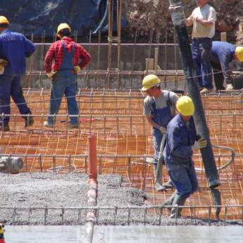 Comprar o produto de Construção civil em Construtoras em Rio de Janeiro, RJ por Solutudo