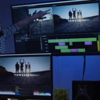 Comprar o produto de Especialista em edição de vídeo  em Editoras em São Paulo, SP por Solutudo