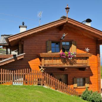 Comprar o produto de Fachadas de madeira em Construtoras em Campinas, SP por Solutudo