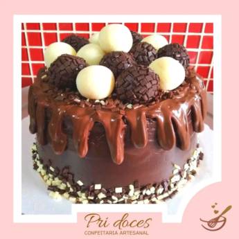 Comprar o produto de Bolos de aniversário em Bolos e Doces em Jundiaí, SP por Solutudo