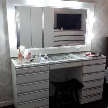 Comprar o produto de Penteadeira Planejada em Móveis Planejados - Marcenarias em Pirapora, MG por Solutudo