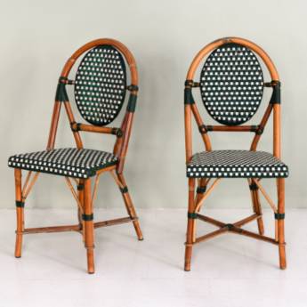 Comprar o produto de Reformas de cadeiras em Tapeçarias em Avaré, SP por Solutudo