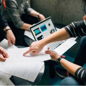 Comprar o produto de Internet fibra para empresas em Planos de telefone, internet e tv em Jundiaí, SP por Solutudo