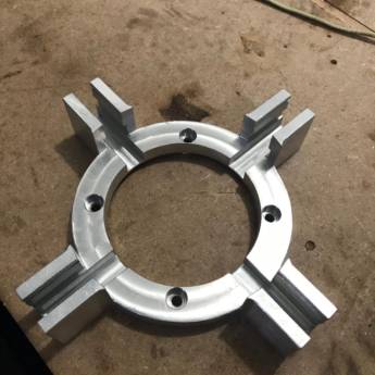 Comprar o produto de Equipamentos para empresas em Usinagem em Mauá, SP por Solutudo