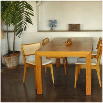 Comprar o produto de Mesa de jantar pé lateral em Móveis em Rio de Janeiro, RJ por Solutudo