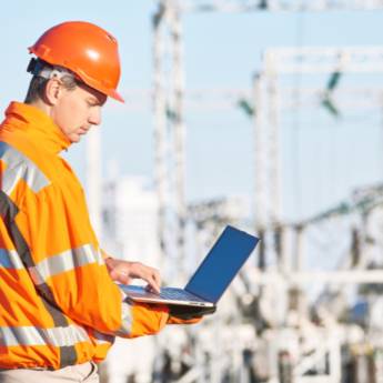 Comprar o produto de Profissional em manutenção de fogões, aquecedores e ar condicionado em Niterói em Assistência Técnica e Conserto de Fogões em São Gonçalo, RJ por Solutudo