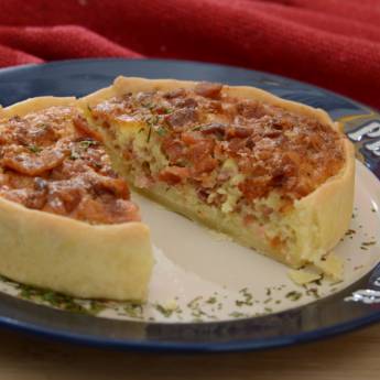 Comprar o produto de Quiche Lorraine em Salgados em Bauru, SP por Solutudo