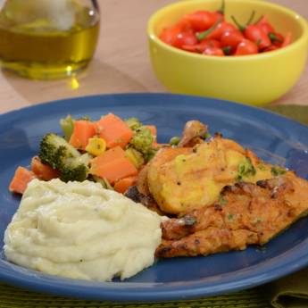 Comprar o produto de Frango com manteiga de ervas em Executivos em Bauru, SP por Solutudo