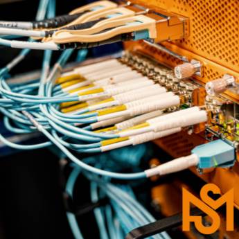 Comprar o produto de Serviços de cabeamento estruturado  em Construção em Curitiba, PR por Solutudo