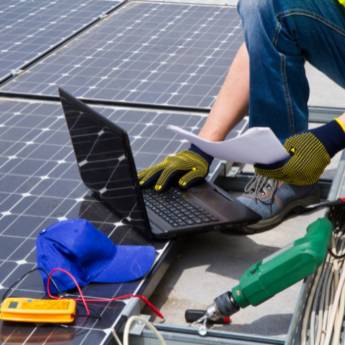 Comprar o produto de Instalação de placas e inversores fotovoltaicos em Eletricistas em Avaré, SP por Solutudo