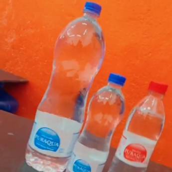 Comprar o produto de Garrafa de água 500 ml em Água e Gelo em Guarulhos, SP por Solutudo