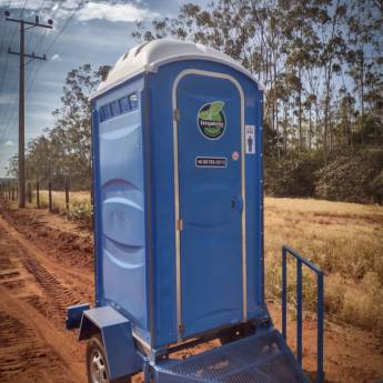 Comprar o produto de Banheiro com Carretinha - Solução Móvel e Prática para Eventos e Obras em Assis/SP em Locação de Sanitário Químico em Assis, SP por Solutudo Comprar o produto de Banheiro com Carretinha - Solução Móvel e Prática para Eventos e Obras em Assis/SP em Locação de Sanitário Químico em Assis, SP por Solutudo