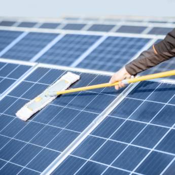 Comprar o produto de Limpeza de Placa Solar em Energia Solar pela empresa Áfhera Soluções em Guarulhos, SP por Solutudo