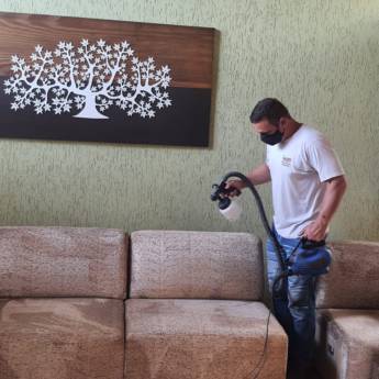 Comprar o produto de Impermeabilização e blindagem de estofados em Limpeza de Estofados em Limeira, SP por Solutudo