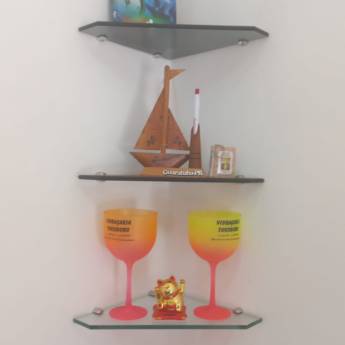 Comprar o produto de Prateleiras em vidro em Vidraçarias em Cambé, PR por Solutudo