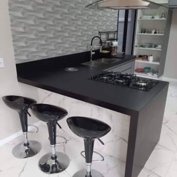 Comprar o produto de Fabricação de ilha de porcelanato em Porcelanatos em Pedro Leopoldo, MG por Solutudo