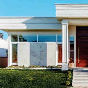 Comprar o produto de Fachadas de Vidro Temperado – Sofisticação e Segurança em Balneário Camboriú/SC em Vidraçarias em Balneário Camboriú, SC por Solutudo