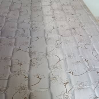 Comprar o produto de Limpeza de colchão  em Limpeza de Estofados em Botucatu, SP por Solutudo