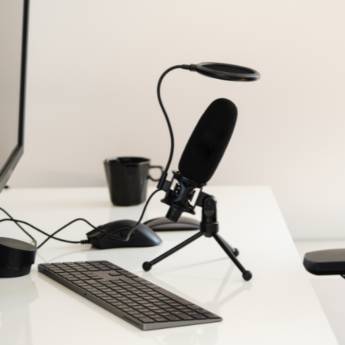 Comprar o produto de Locução para comercio em Carros de Som - Alto Falantes em Belém, PA por Solutudo