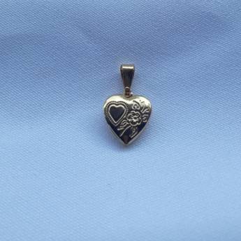 Comprar o produto de Pingente relicário coração em Pingentes em Bauru, SP por Solutudo