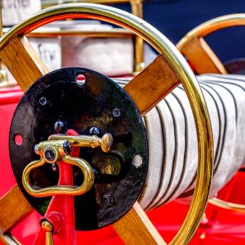 Comprar o produto de Venda de material de prevenção de combate a incêndio em Extintores - Equipamentos de Proteção Contra Incêndio em Canoas, RS por Solutudo