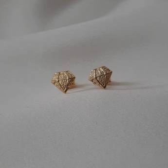 Comprar o produto de Brinco terceiro furo com formato de diamante em Brincos em Bauru, SP por Solutudo
