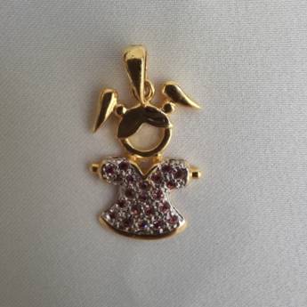 Comprar o produto de Pingente menina vestido vermelho em Pingentes em Bauru, SP por Solutudo