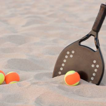 Comprar o produto de Atividade física em Beach Tennis em Cabo Frio, RJ por Solutudo