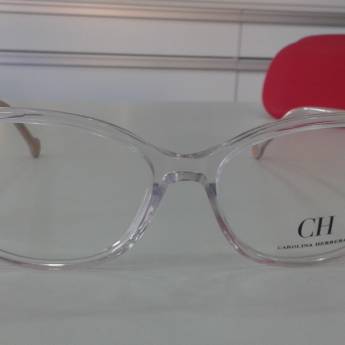 Comprar o produto de Carolina Herrera 674 em Outras Marcas em Dourados, MS por Solutudo