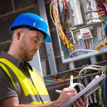 Comprar o produto de Projetos elétricos em Projetos Elétricos em Divinópolis, MG por Solutudo
