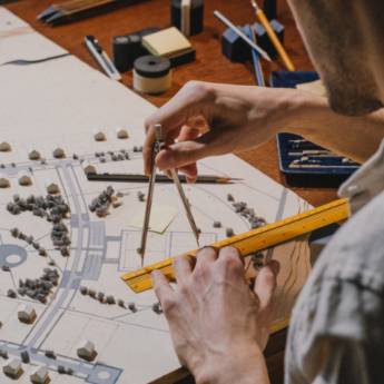 Comprar o produto de Arquitetos em Itajahy, RJ em Construtoras em Rio de Janeiro, RJ por Solutudo