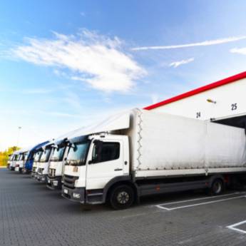 Comprar o produto de Caminhão para mudança em Mudanças em Goiânia, GO por Solutudo Comprar o produto de Caminhão para mudança em Mudanças em Goiânia, GO por Solutudo